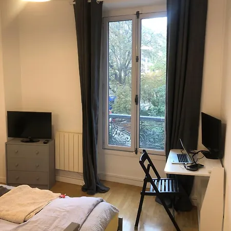 Le Du Square Paříž